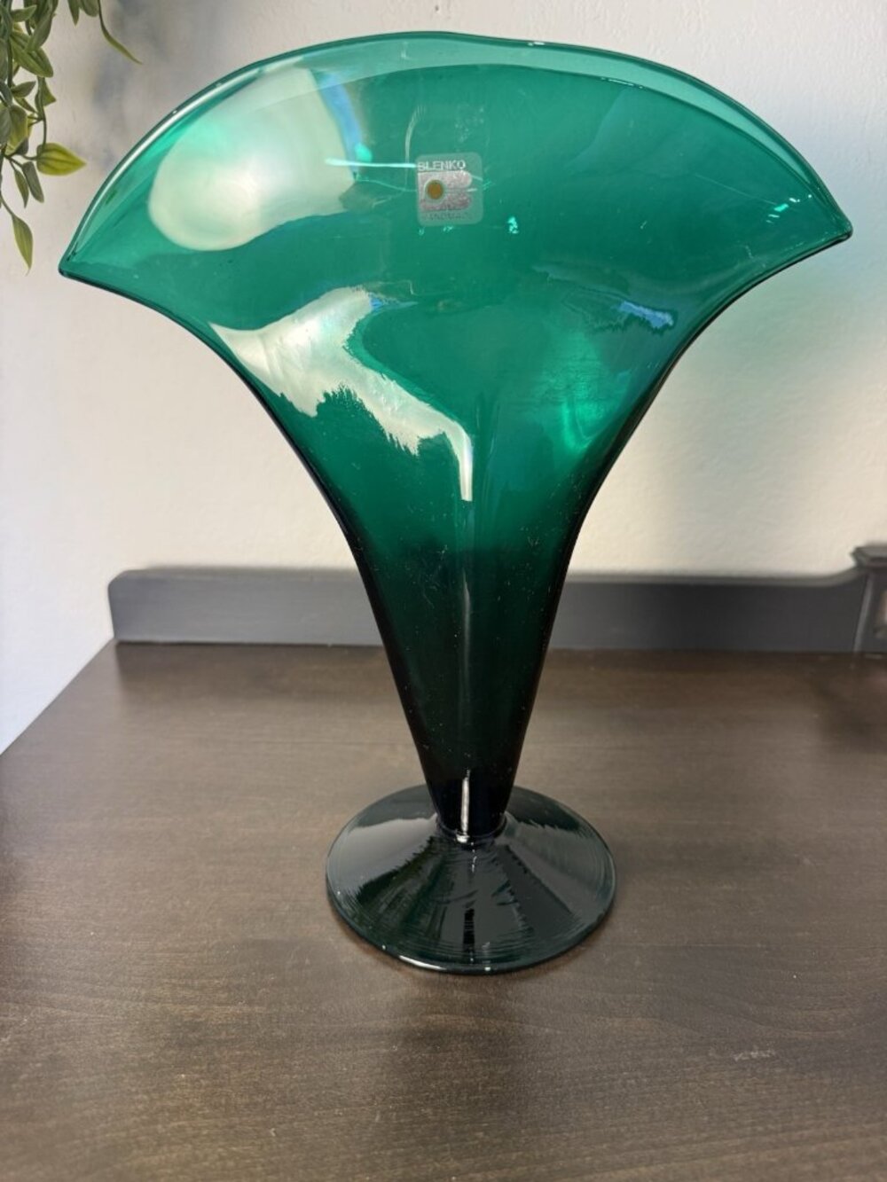 Blenko Handmade Art Glass Fan Vase Emerald Green Vintage Mid Century Modern MCM